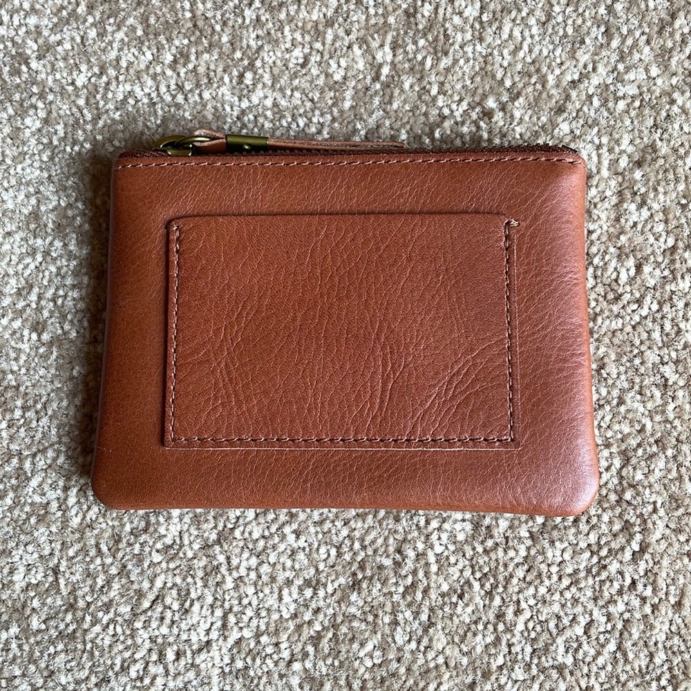 MADEWELL: Leather Pouch Pocket Wallet